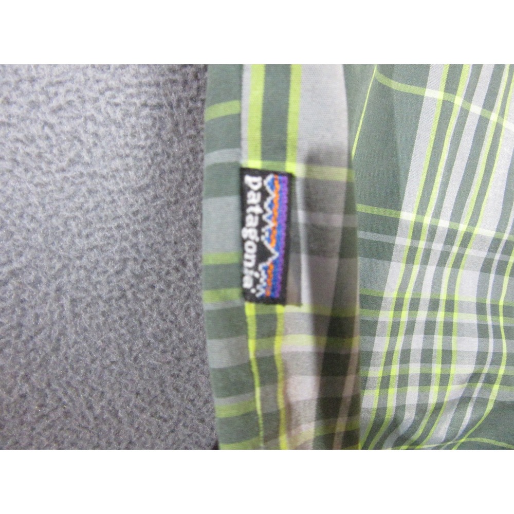 Patagonia Shirt Mens Medium Green Grey Plaid Outdoor Hiking Wicking Short Sleeve - Picture 9 of 13